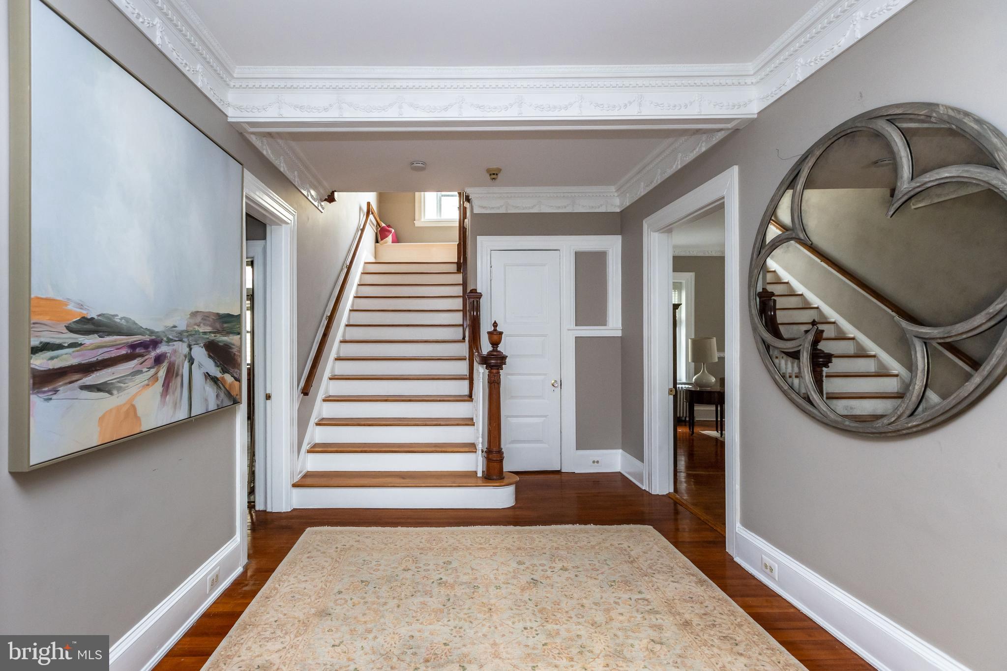 300 Woodlawn Road Baltimore, MD 21210 - Photo 4 of 76 Foyer, entry into Kitchen on the left