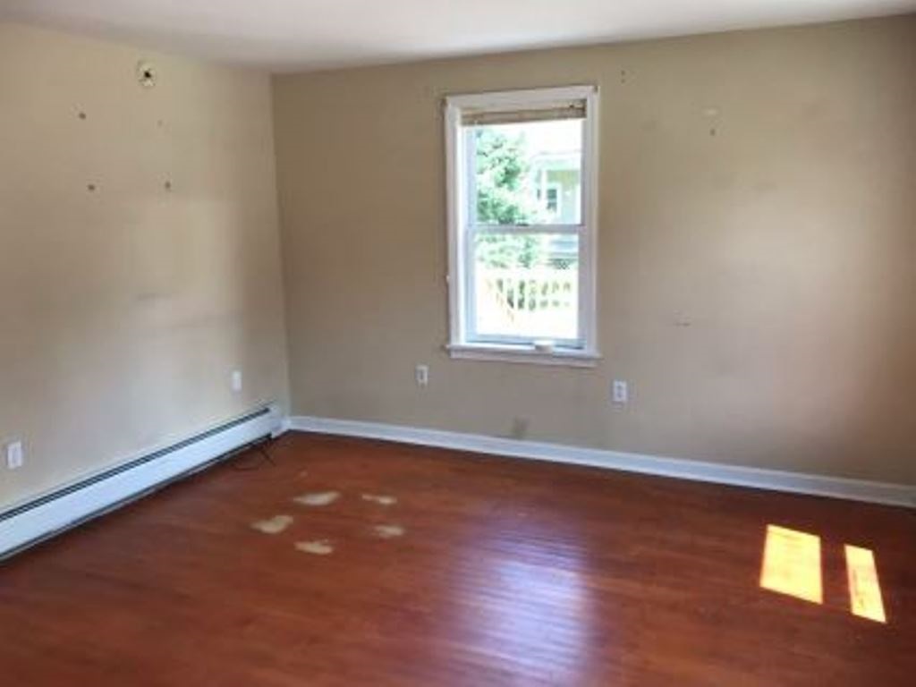 33 Killington Avenue Rutland, VT 05701 - Photo 4 of 11