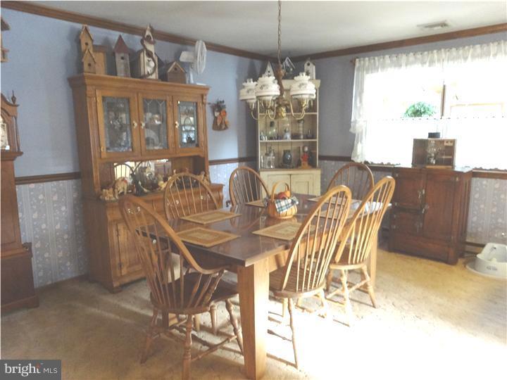 2229 Line Lexington Road Hatfield, PA 19440 - Photo 9 of 19 Dining Room
