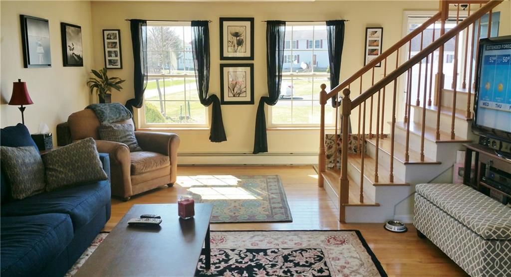 7 Buca Run Portland, ME 04103 - Photo 6 of 15 Front to back living room has...