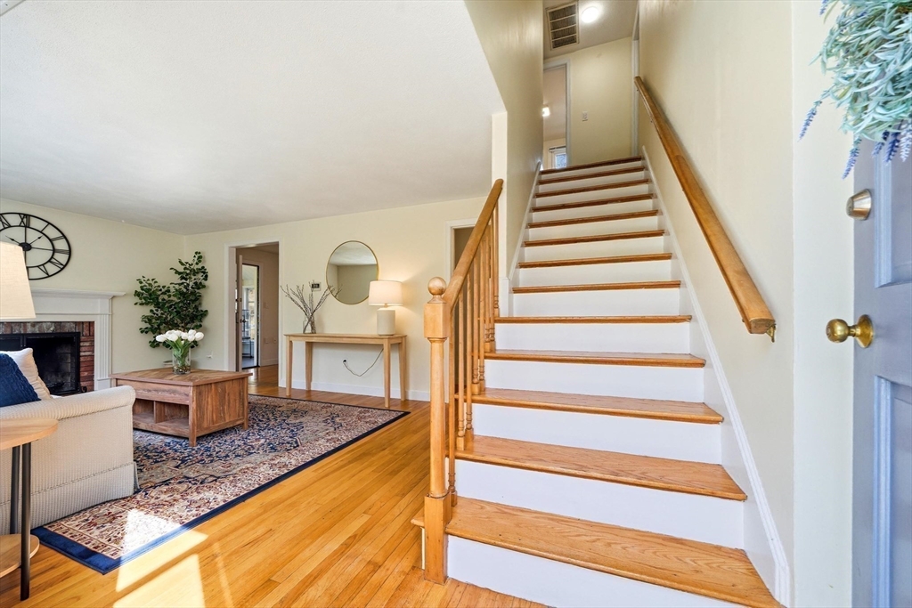 1 Valley Road Lexington, MA 02421 - Photo 18 of 40