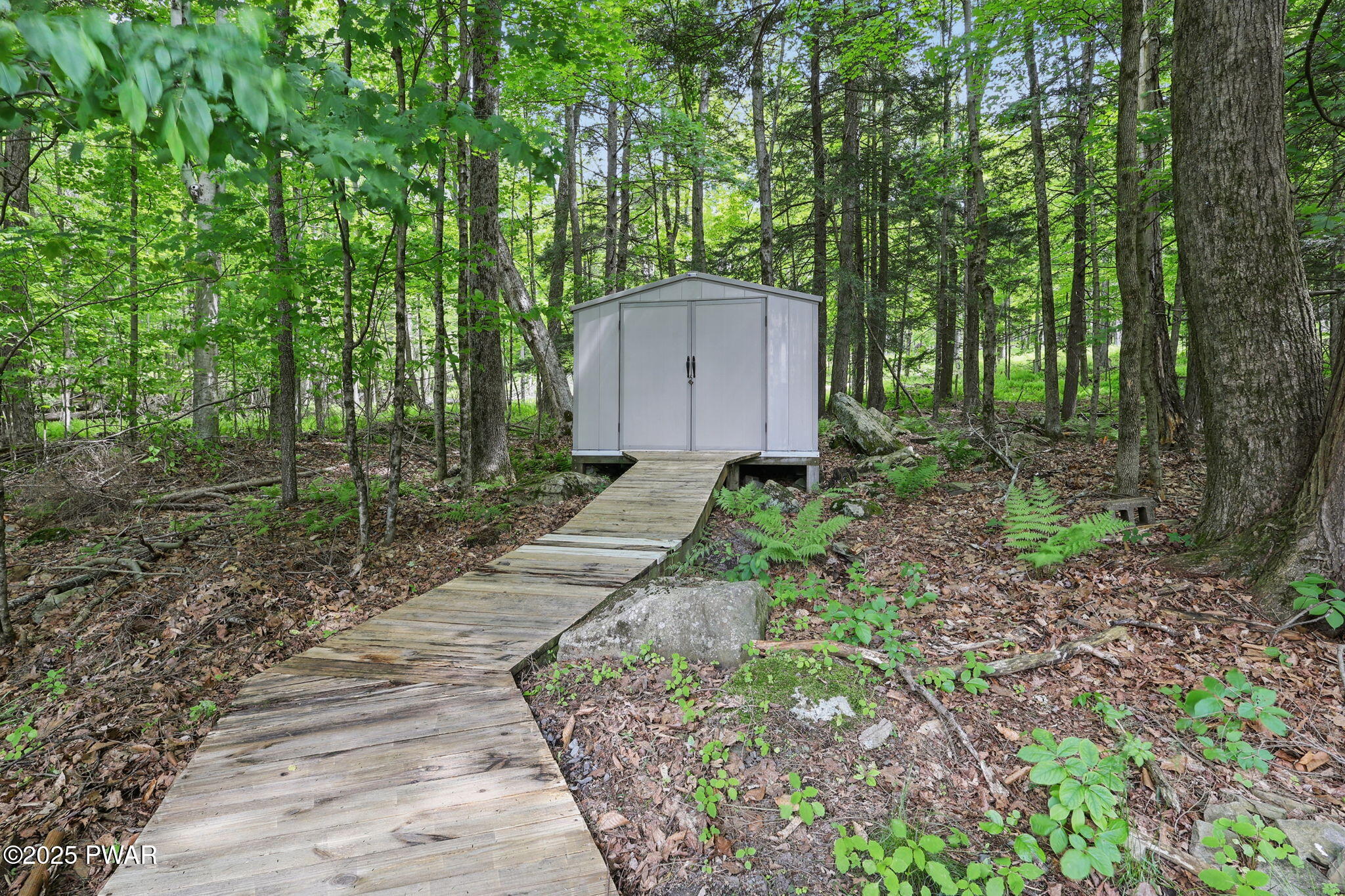 305 Como Road Lake Como, PA 18437 - Photo 40 of 55