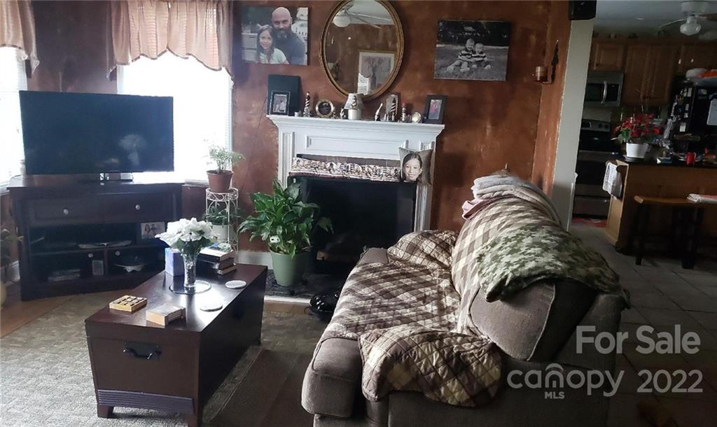 2958 Water Plant Road Maiden, NC 28650 - Photo 6 of 16 Gallery Image 6