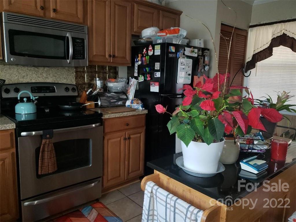 2958 Water Plant Road Maiden, NC 28650 - Photo 7 of 16 Gallery Image 7