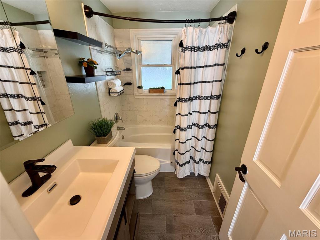 418 Reller Street Roxana, IL 62084 - Photo 8 of 30