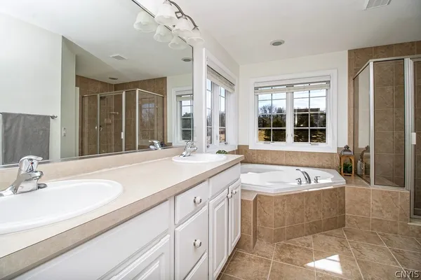 $775,000 | 4298 Trout Lilly Lane, Pompey, NY 13104