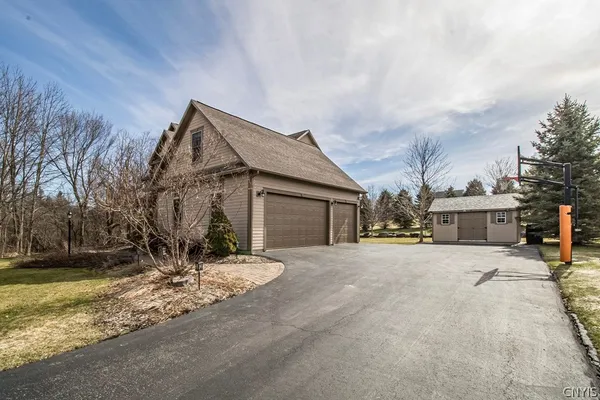 $775,000 | 4298 Trout Lilly Lane, Pompey, NY 13104