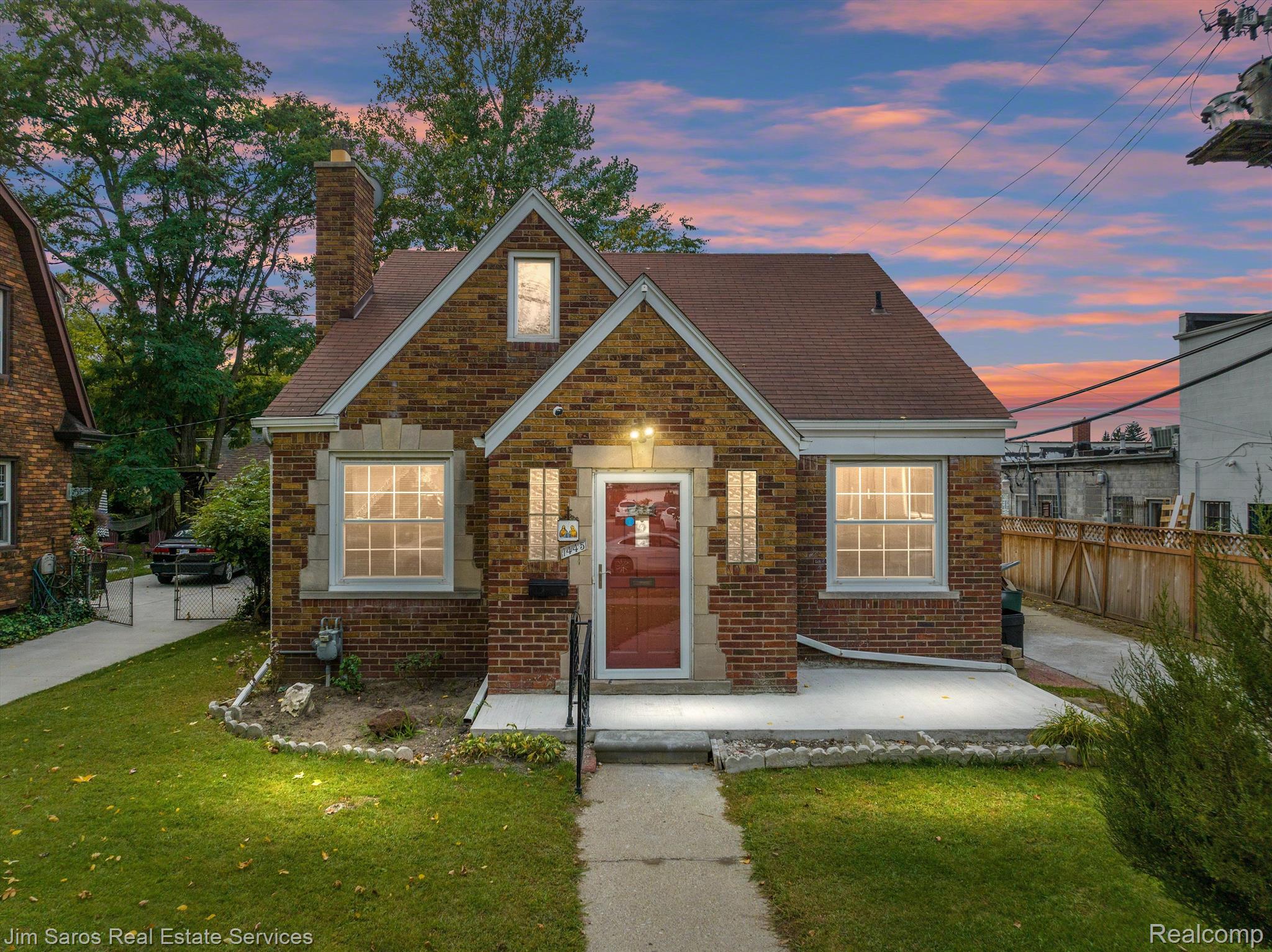 1445 Cadieux Road Grosse Pointe, MI 48230 - Photo 14 of 14 Gallery Image 14