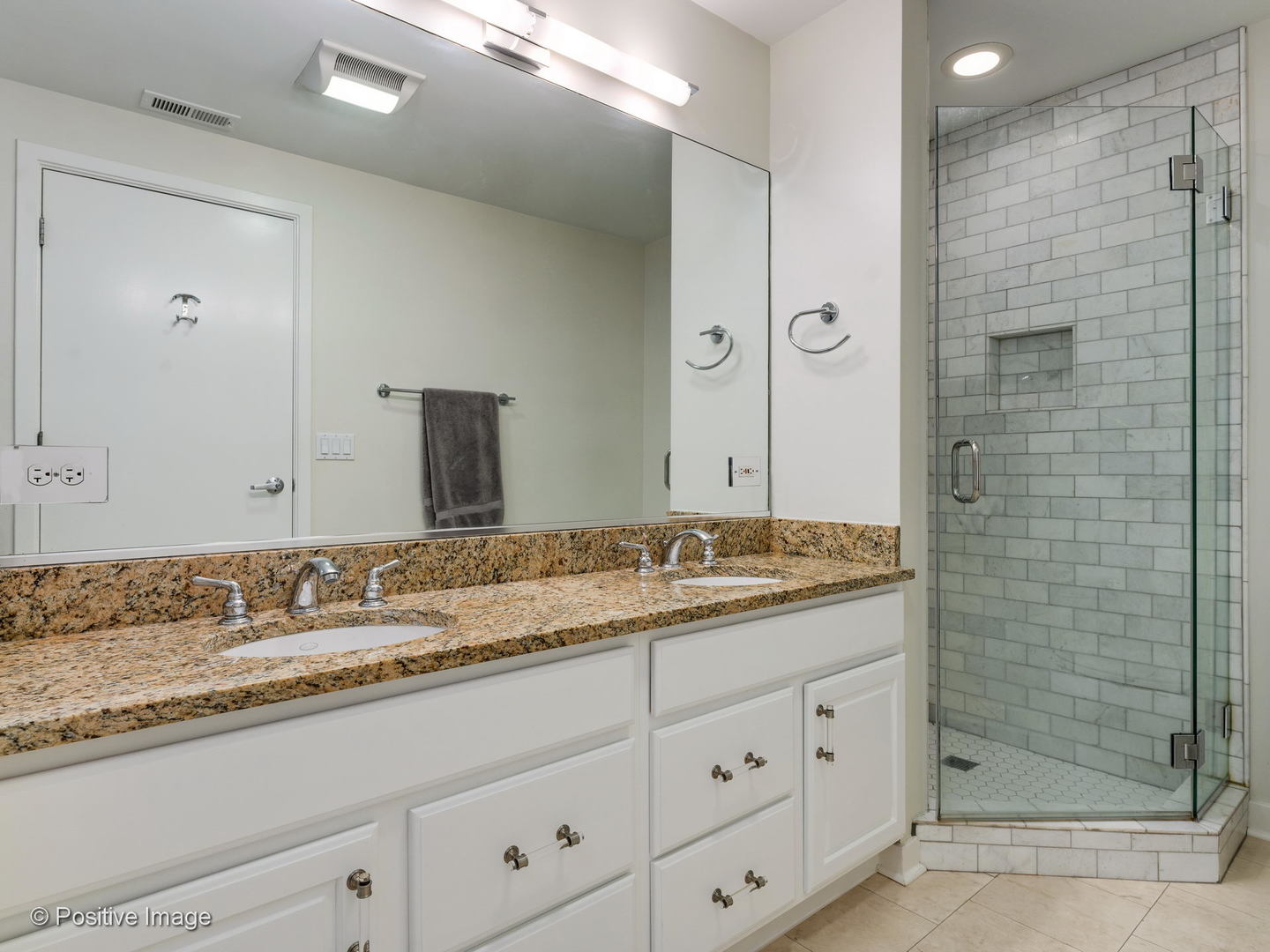 27 North Racine Avenue, Unit 422 Chicago, IL 60607 - Photo 18 of 21