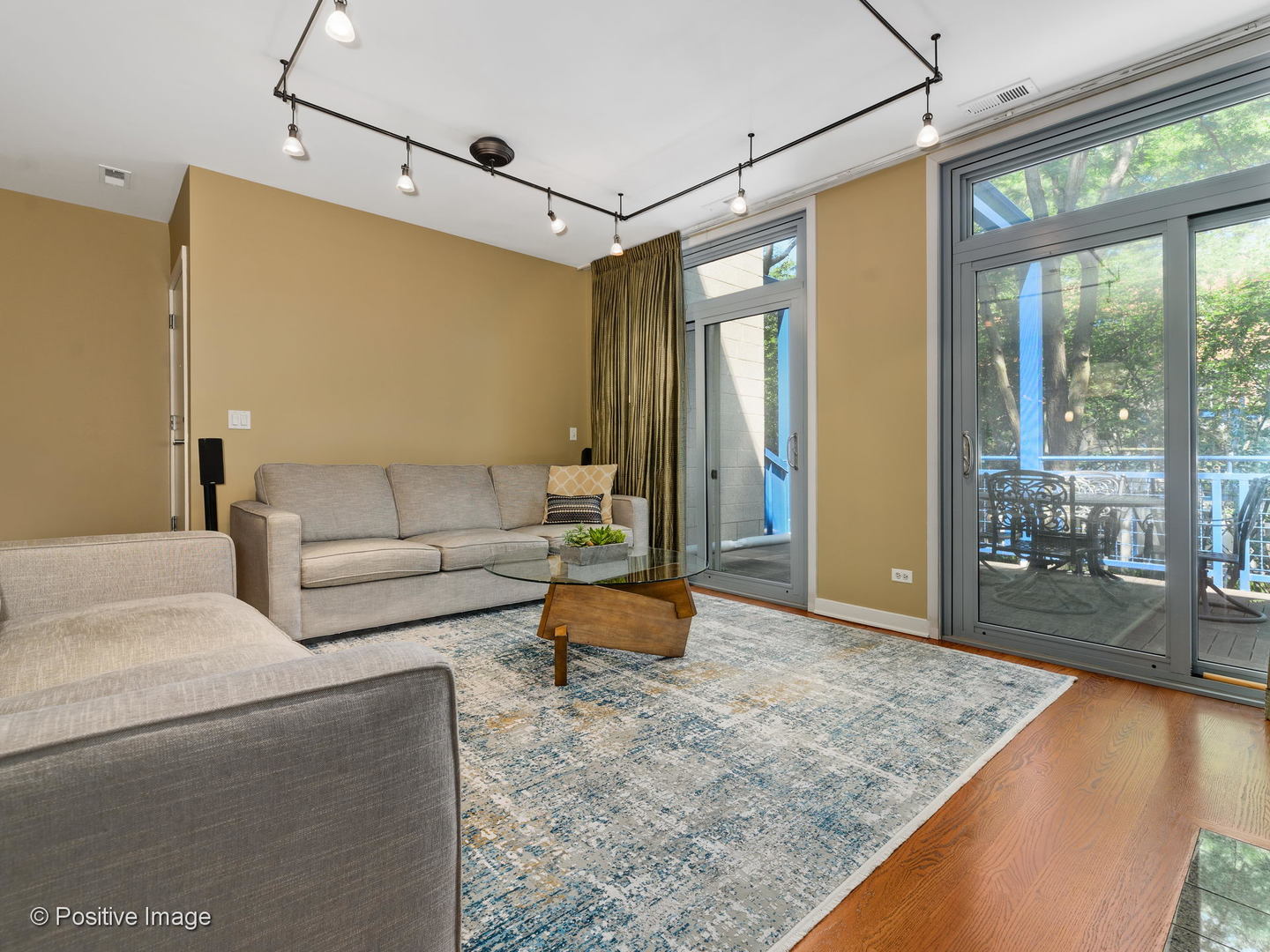 27 North Racine Avenue, Unit 422 Chicago, IL 60607 - Photo 9 of 21