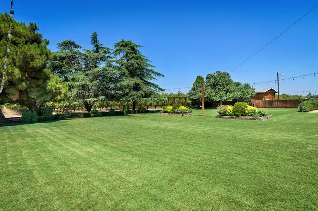 a view of a street with a house