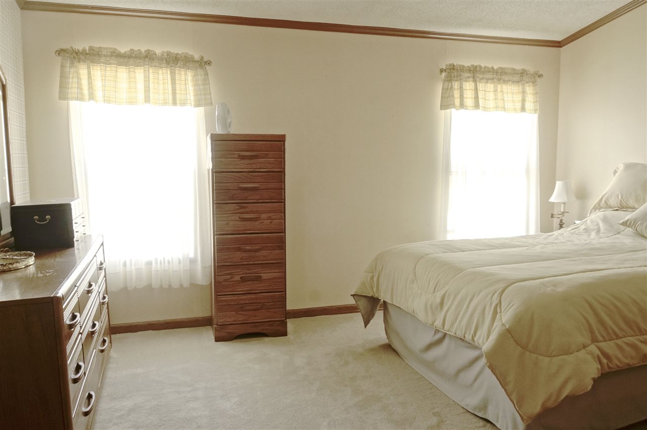 10380 East Wing Road Shepherd, MI 48883 - Photo 19 of 41 1839059-18.JPG
