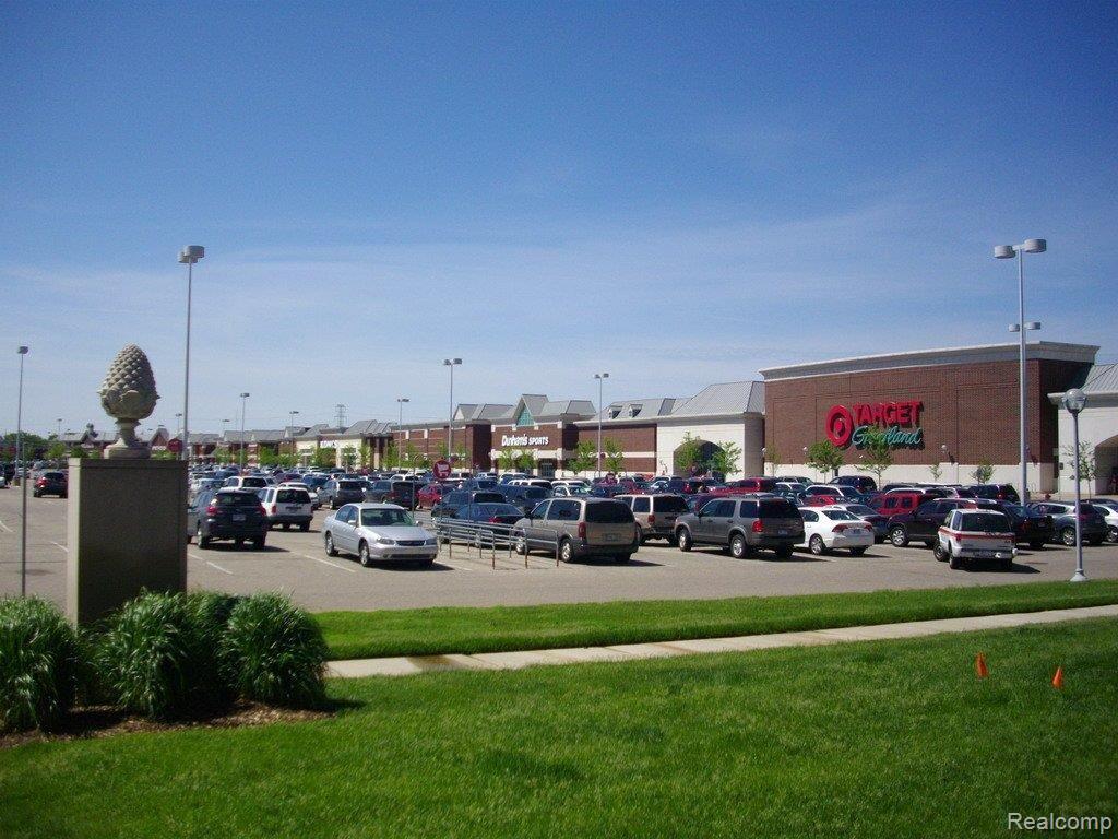 1417 Raliegh Place, Unit 97 Troy, MI 48084 - Photo 17 of 18 Close To Shopping