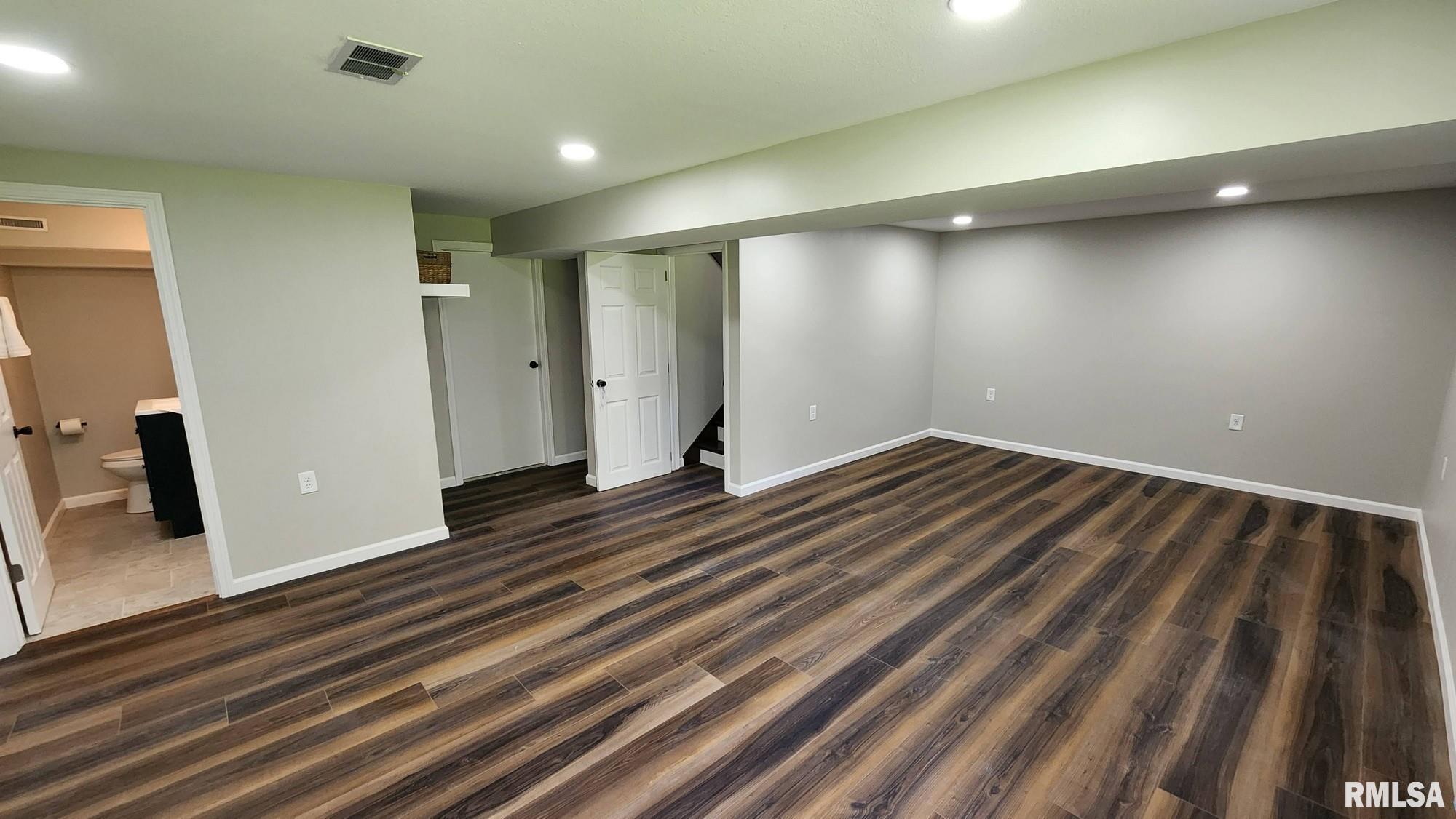 6129 North Hamilton Road Peoria, IL 61614 - Photo 37 of 45 Gallery Image 37