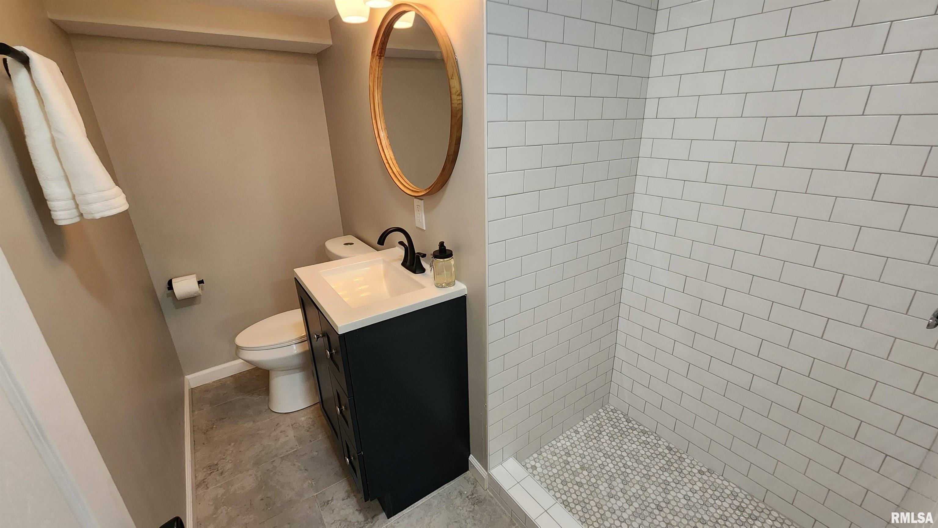 6129 North Hamilton Road Peoria, IL 61614 - Photo 38 of 45 Gallery Image 38