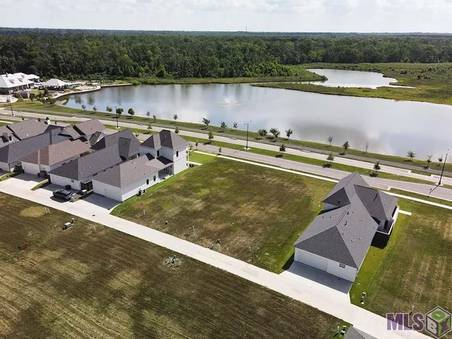 $129,000 | 13827 Golden Holly Lane, Baton Rouge, LA 70810