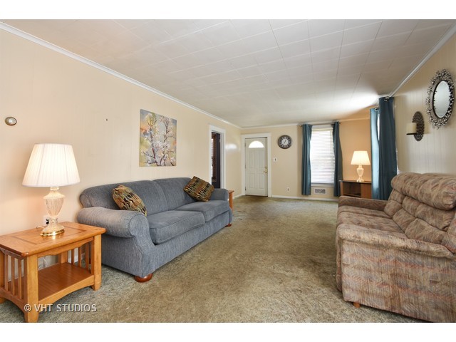 1525 Madison Street Lockport, IL 60441 - Photo 2 of 10