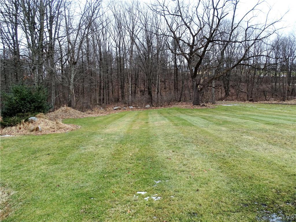 1141 Quince Road Walnutport, PA 18088 - Photo 1 of 7 Gallery Image 1