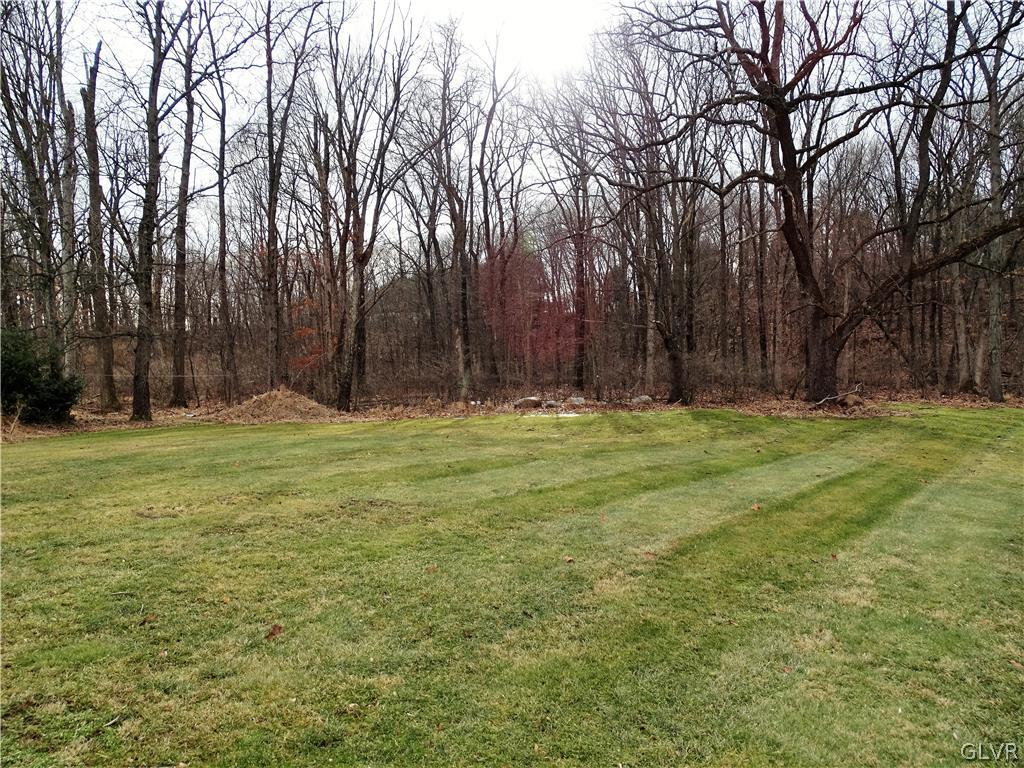 1141 Quince Road Walnutport, PA 18088 - Photo 5 of 7 Gallery Image 5