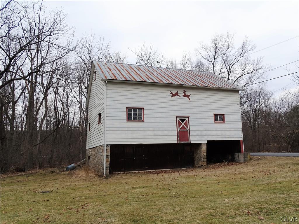 1141 Quince Road Walnutport, PA 18088 - Photo 7 of 7 Gallery Image 7