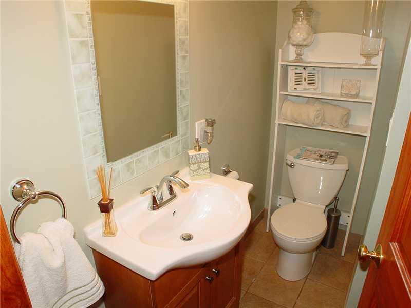235 Friday Road Pittsburgh, PA 15209 - Photo 20 of 25 Full Bath.