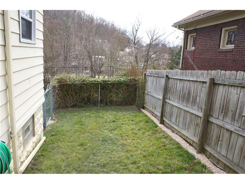 235 Friday Road Pittsburgh, PA 15209 - Photo 23 of 25 Yard/Garden.