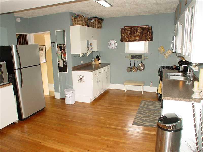 235 Friday Road Pittsburgh, PA 15209 - Photo 7 of 25 Kitchen.