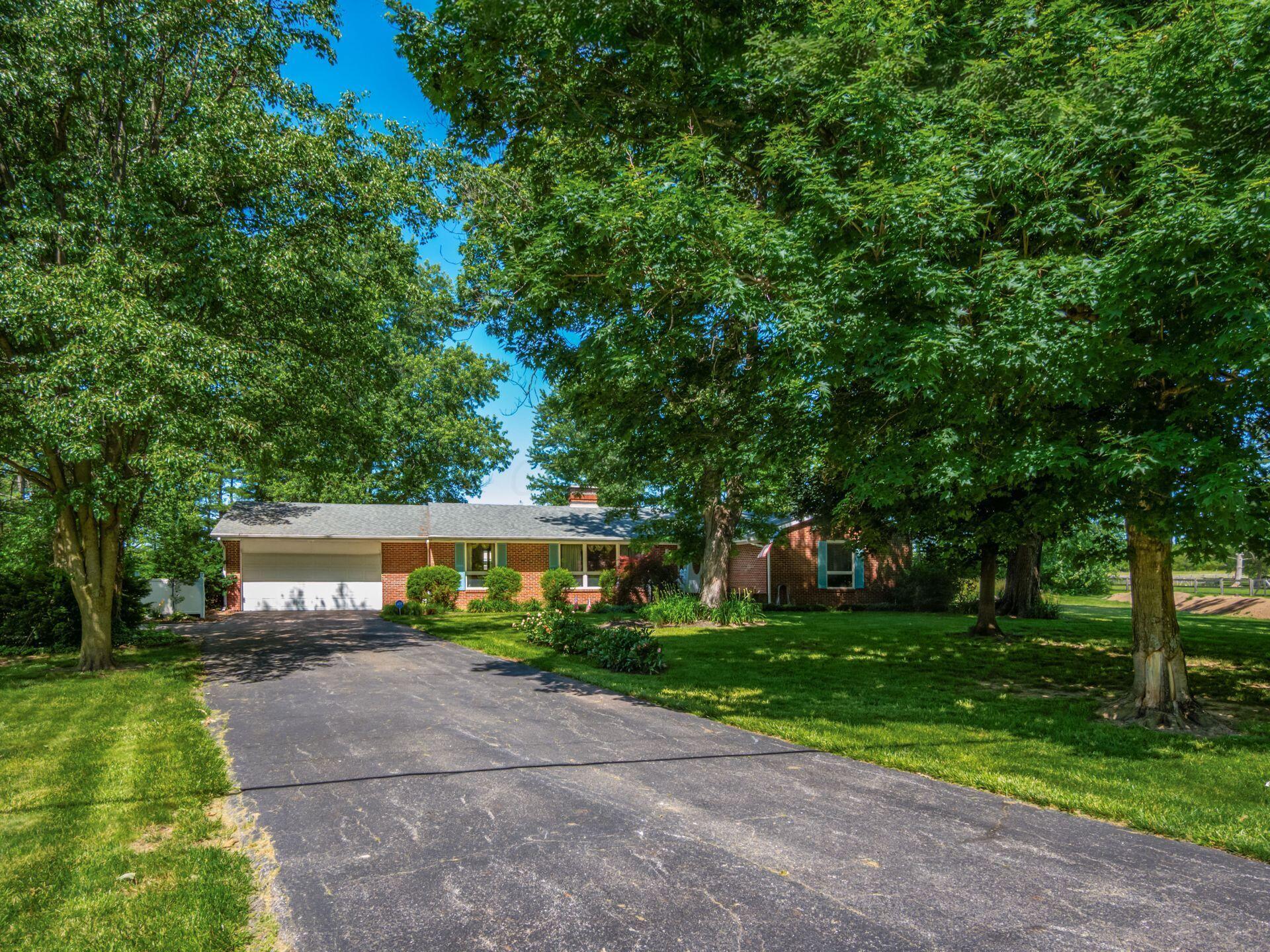 6675 Borror Road Grove City, OH 43123 - Photo 2 of 53
