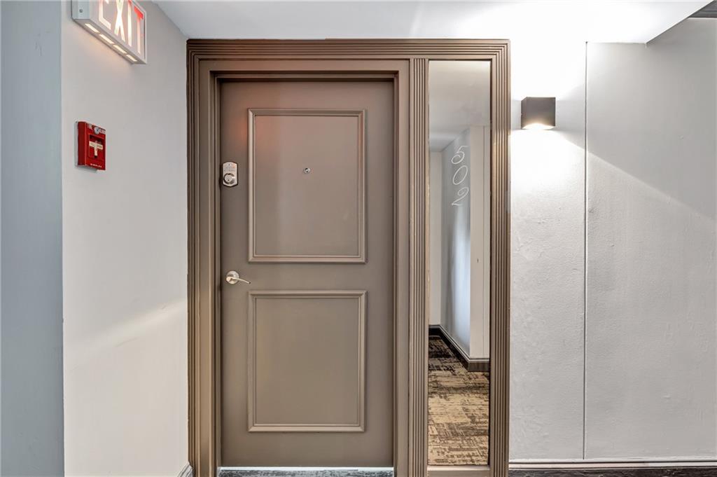 2460 Peachtree Road, Unit 502 Atlanta, GA 30305 - Photo 4 of 44 Gallery Image 4