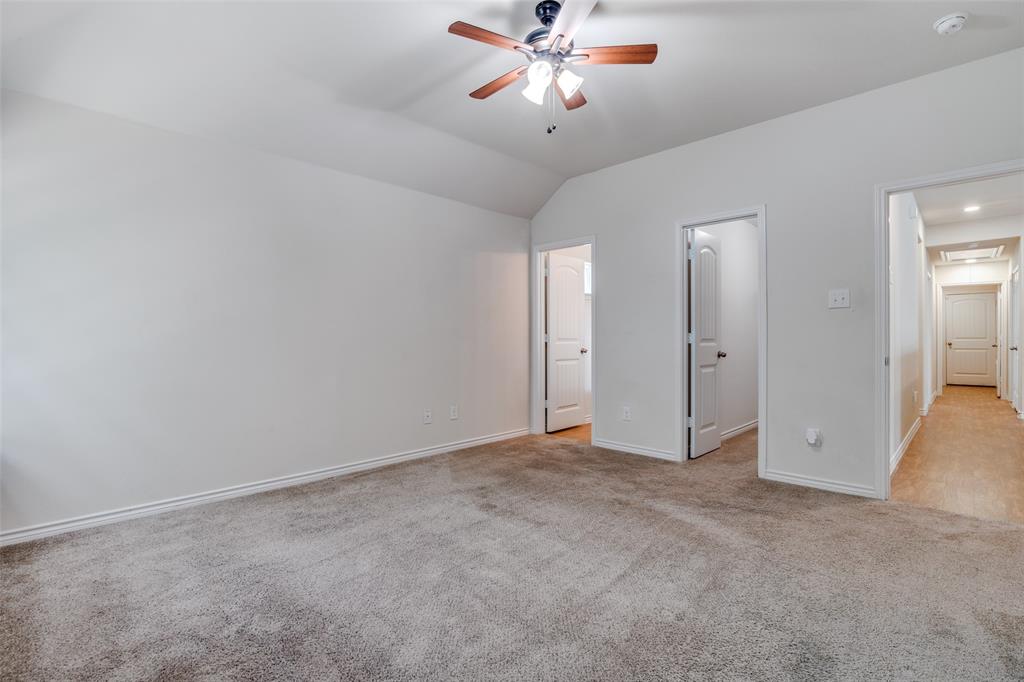 3504 Robin Road Ennis, TX 75119 - Photo 19 of 27 a view of an empty room