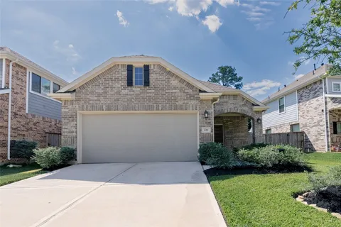 $355,900 | 222 Crest Edge Street, Montgomery, TX 77316
