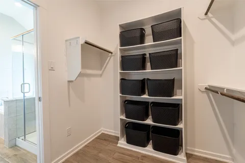 a view of walk in closet