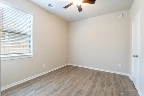 $355,900 | 222 Crest Edge Street, Montgomery, TX 77316