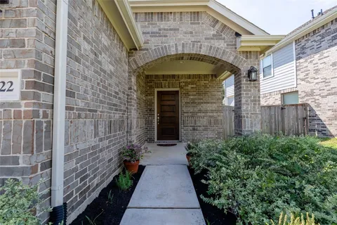 $355,900 | 222 Crest Edge Street, Montgomery, TX 77316