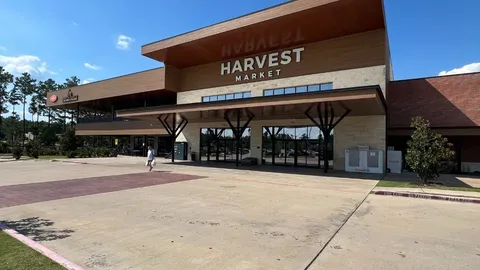 $355,900 | 222 Crest Edge Street, Montgomery, TX 77316