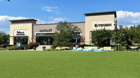 $355,900 | 222 Crest Edge Street, Montgomery, TX 77316