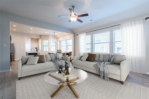 $355,900 | 222 Crest Edge Street, Montgomery, TX 77316