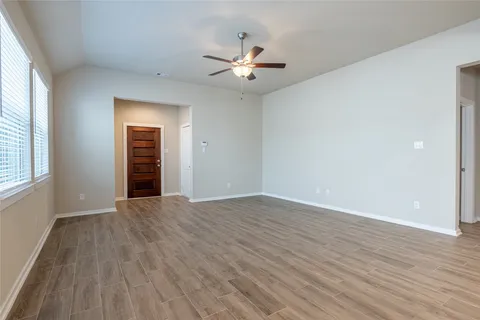 $355,900 | 222 Crest Edge Street, Montgomery, TX 77316