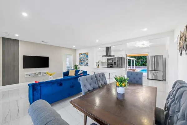 $6,500 | 1260 Southwest 32nd Street, Fort Lauderdale, FL 33315