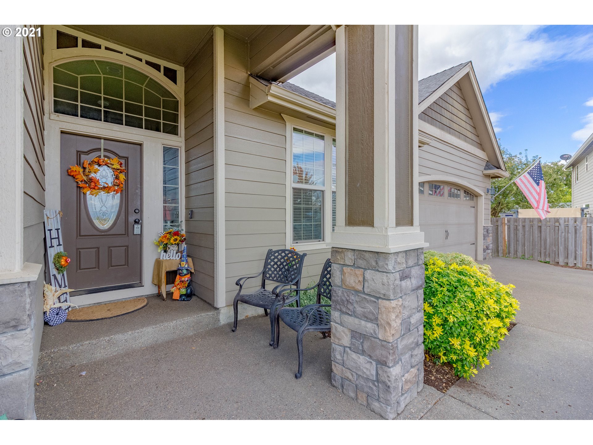 1293 Cooley Road Woodburn, OR 97071 - Photo 2 of 14 Gallery Image 2