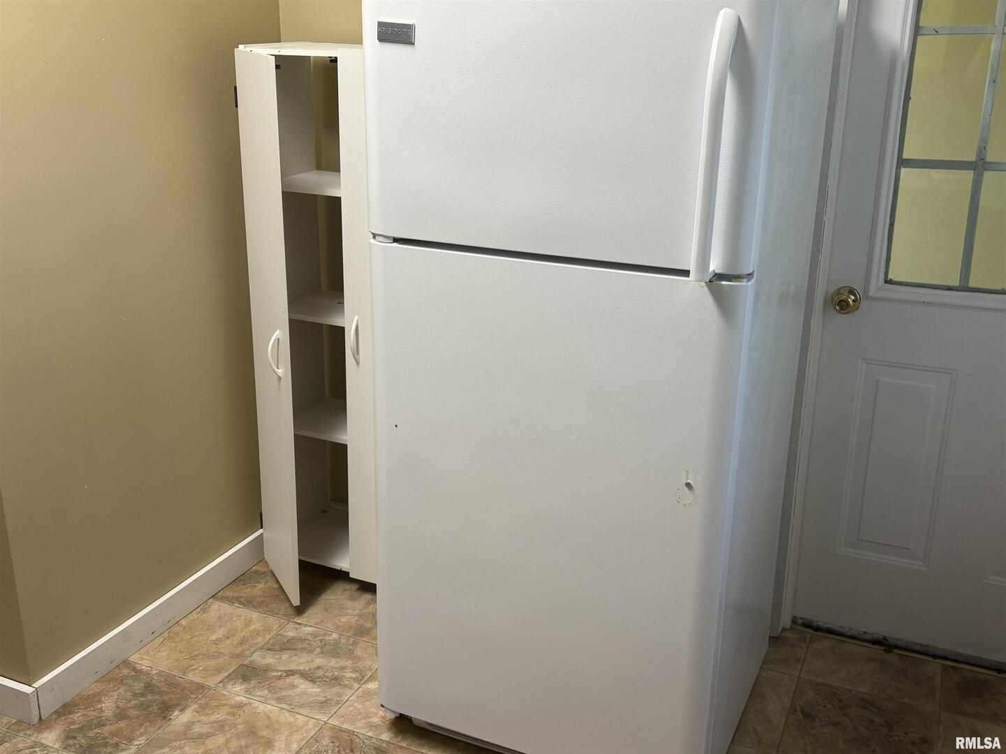 2142 Herbert Street Murphysboro, IL 62966 - Photo 15 of 17 a view of walk in closet with empty racks