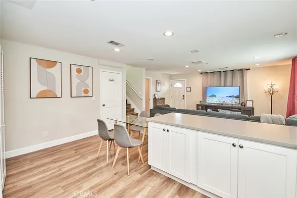 $1,500 | 1307 West 9th, Santa Ana, CA 92703