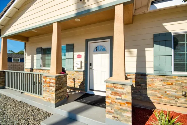 $1,500 | 1307 West 9th, Santa Ana, CA 92703