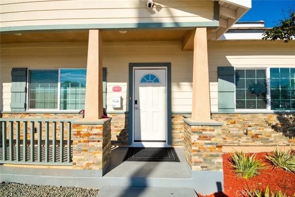 $1,500 | 1307 West 9th, Santa Ana, CA 92703