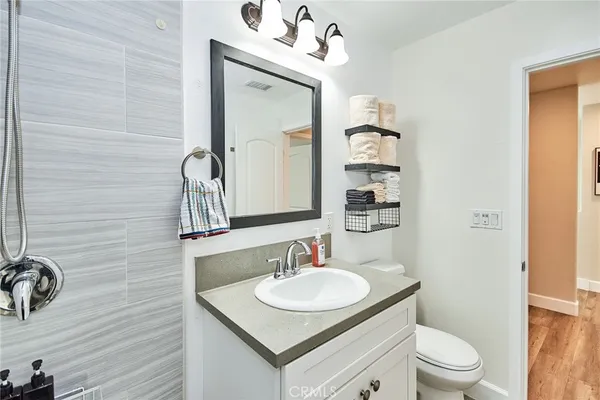 $1,500 | 1307 West 9th, Santa Ana, CA 92703