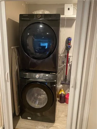 $1,500 | 1307 West 9th, Santa Ana, CA 92703