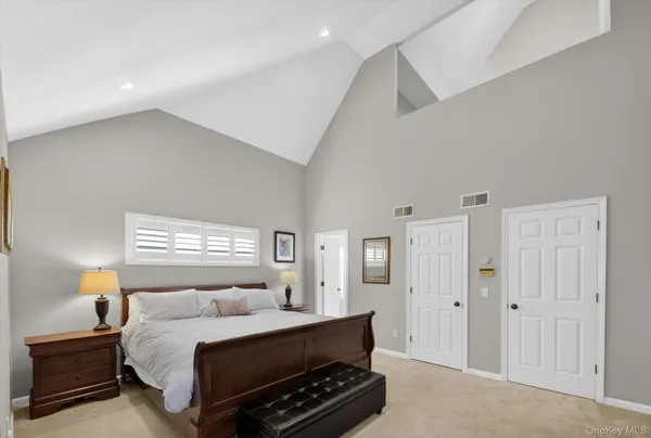$950,000 | 2 Lake Marie Lane, Bedford Hills, NY 10507