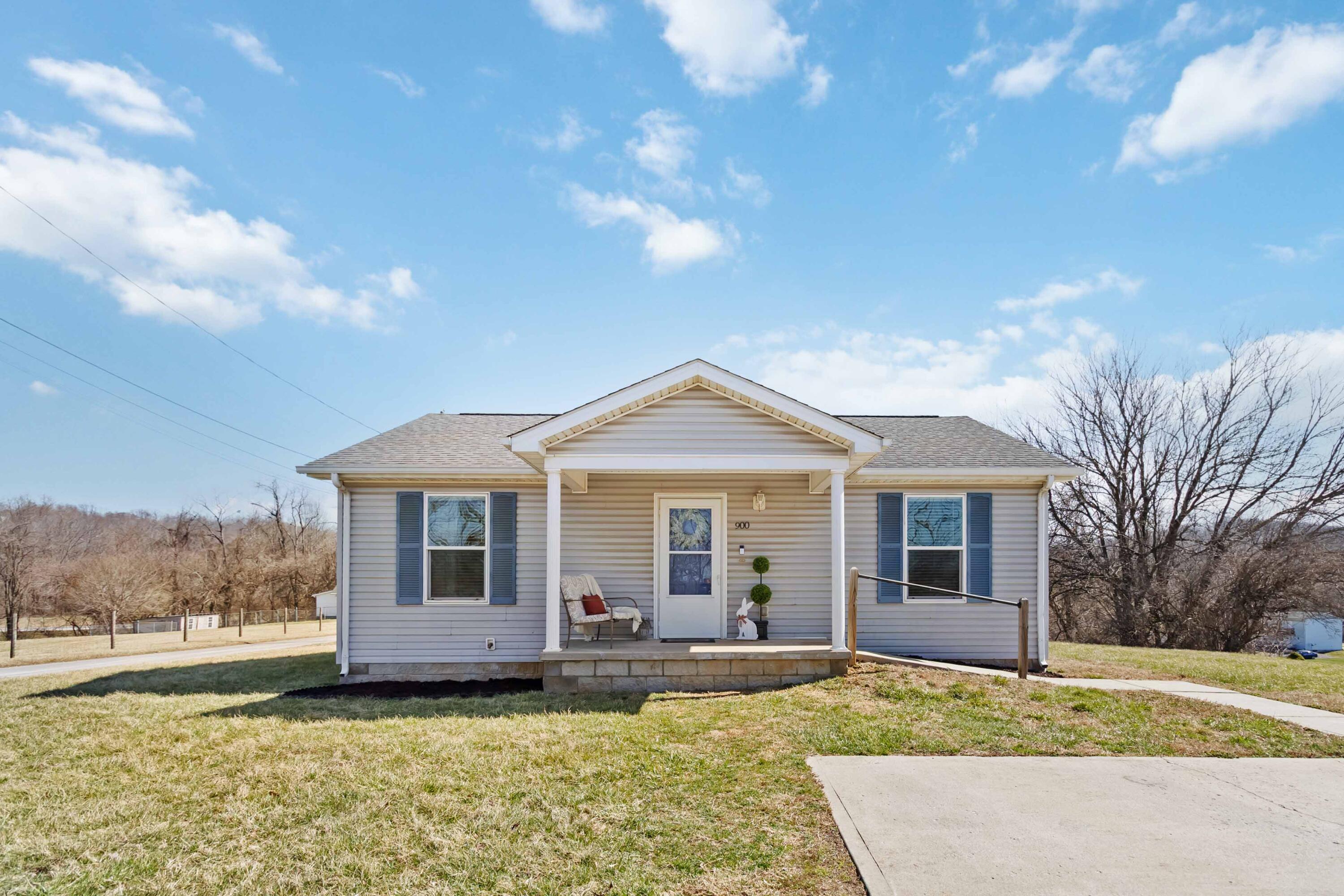 900 Crane Rd