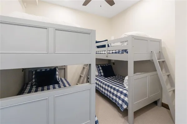 $1,355,000 | 226 Lake Viking Terrace, Gallatin, MO 64640