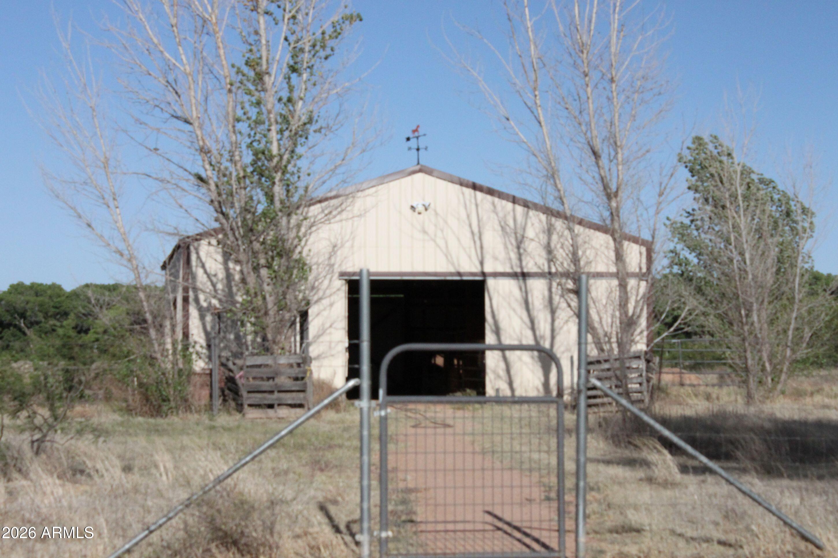 10177 South X7 Ranch Road Hereford, AZ 85615 - Photo 17 of 27